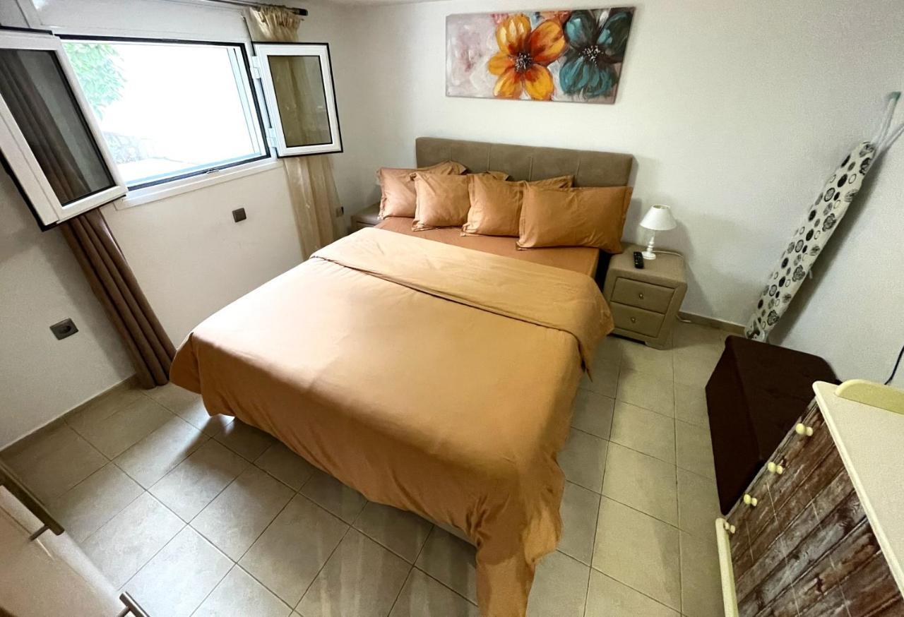 Cozy Apartment Near Sea And Airport アルテミダ エクステリア 写真
