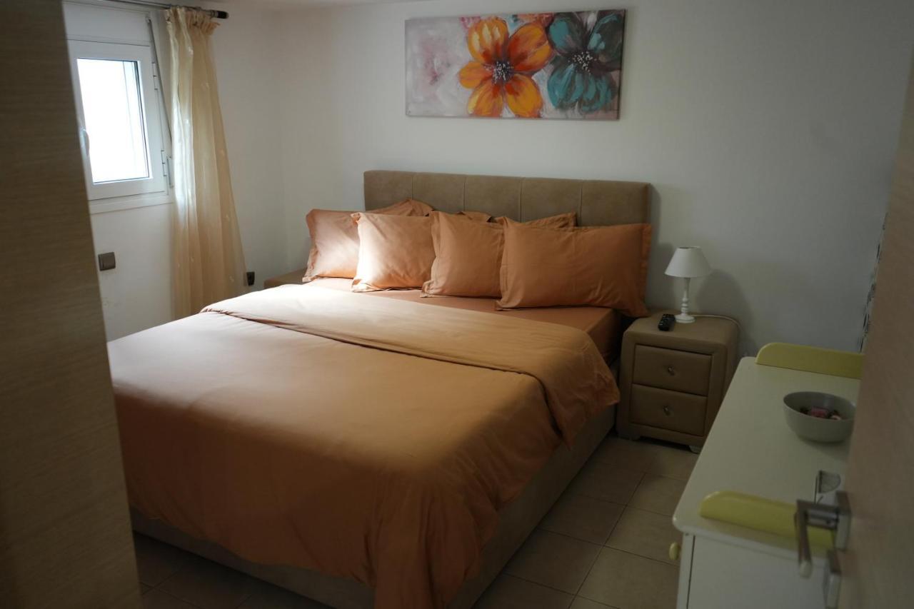 Cozy Apartment Near Sea And Airport アルテミダ エクステリア 写真